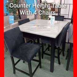 ✨ 5pcs Counter Height Table Set