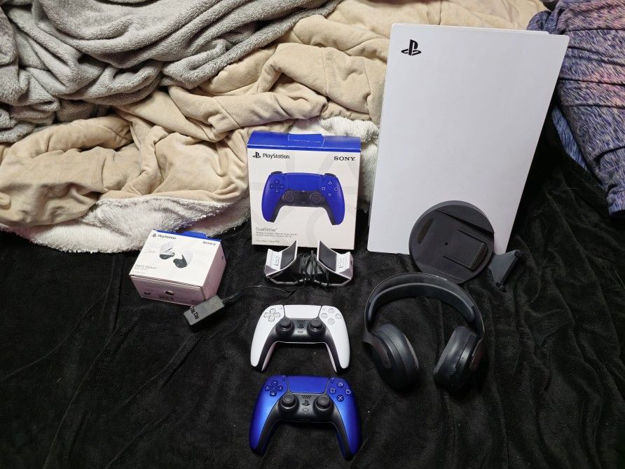 PS5 (Disc Version) and Accessories