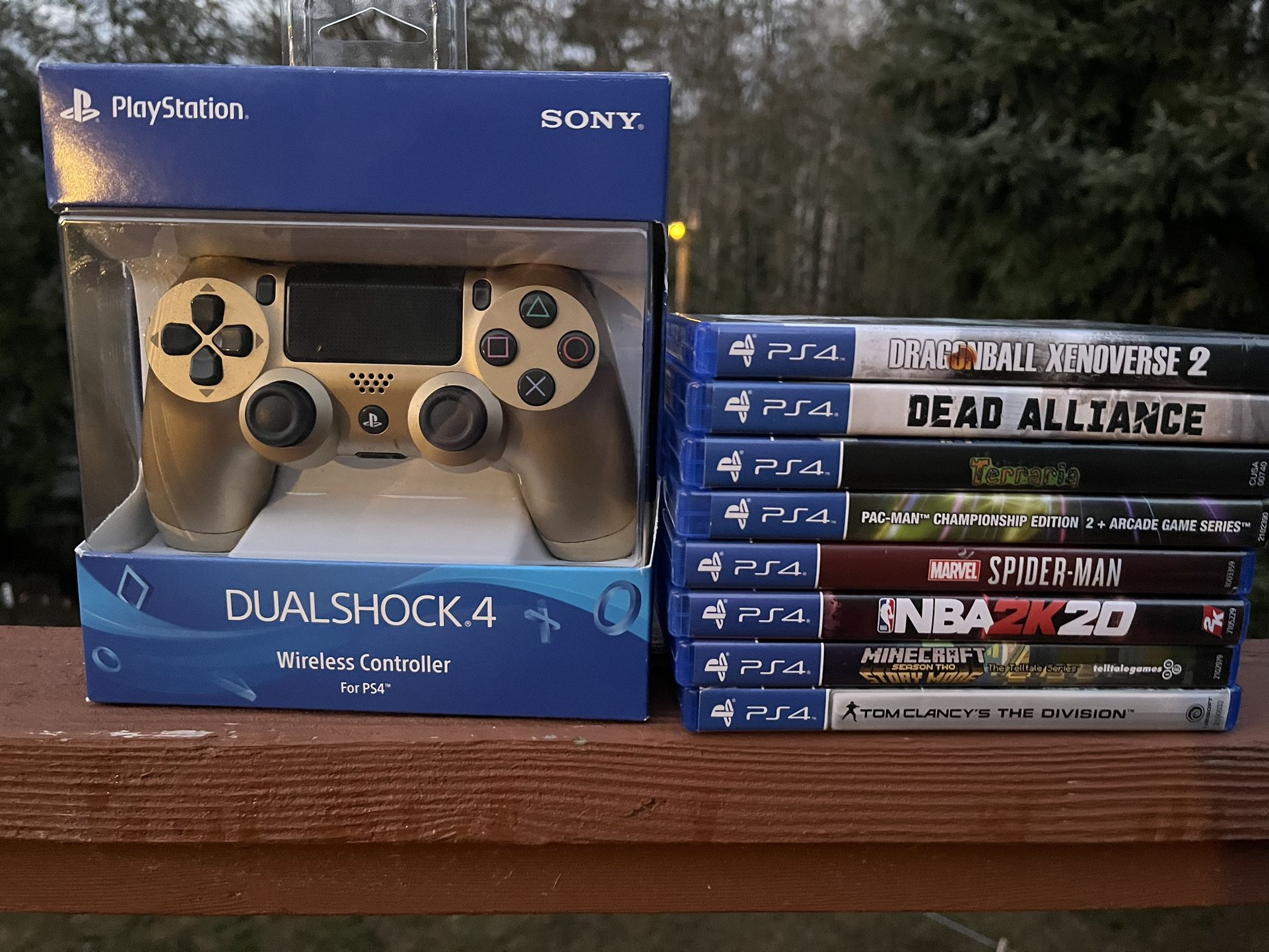 PS4 Games And Controller 