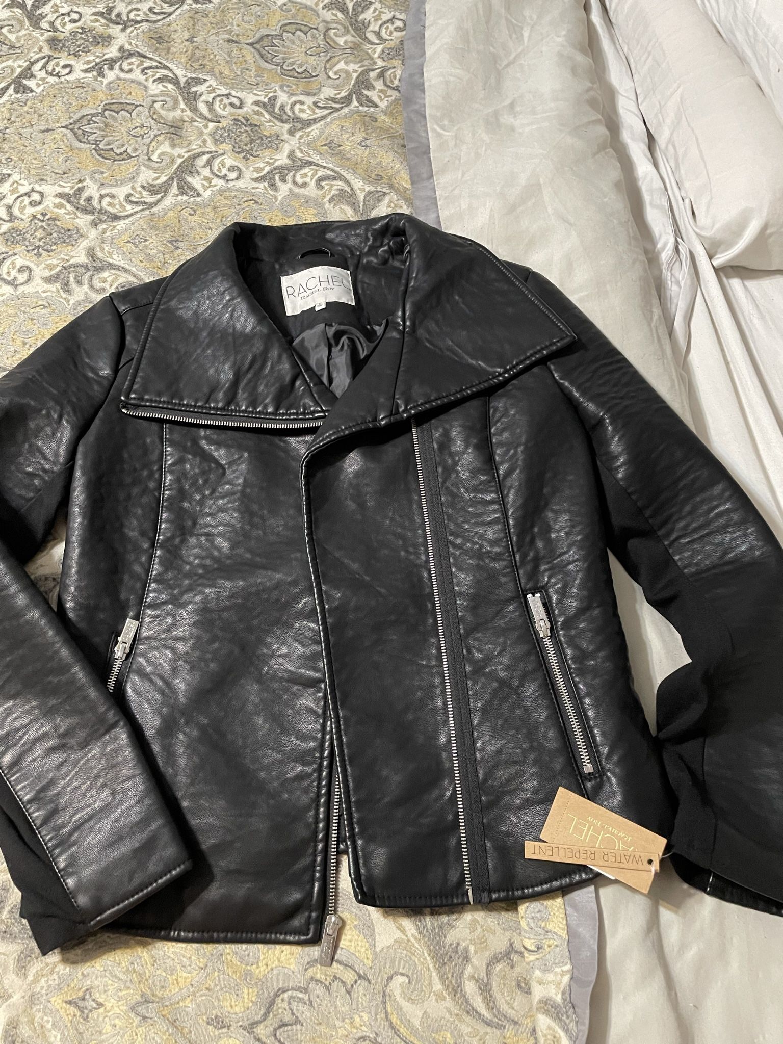 NWT Womens Size Medium Rachel Roy Leather Jacket