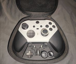 Xbox Elite Series 2 controller