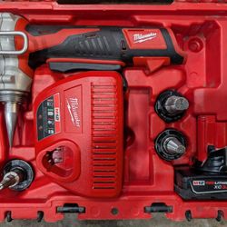 2432-22 M12 Milwaukee 1/2"-1" Pex Expander 