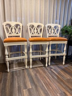 Barstools bar height