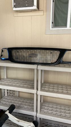 2003 Ford F150 grill