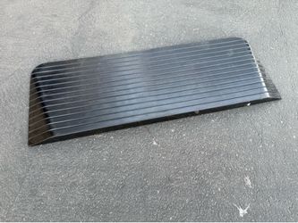 Heavy-Duty Solid Rubber Threshold Ramp / Transition Ramp