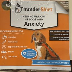Pet Thunder Shirt.  BRAND NEW IN BOX  PENDING P.U
