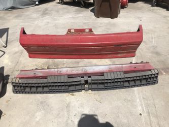 1990 Chevy camaro back bumper and cover