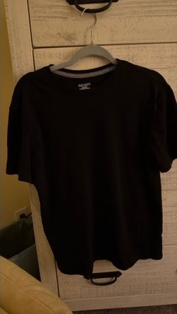 black tshirt