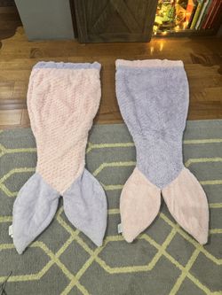 Authentic Kids Mermaid Tail Blankets (2)