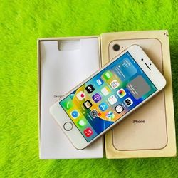 iPhone 8 Unlocked / Liberado 😃