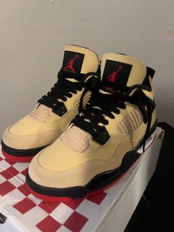 JORDAN 4s