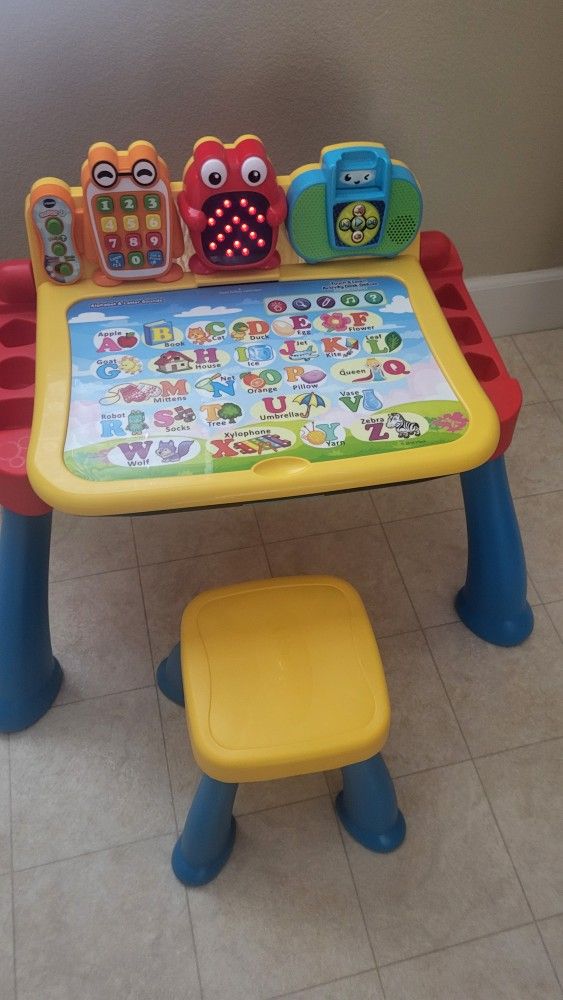 Vtech Touch And Learn Activity Desk