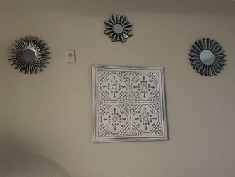 Wall Decor 
