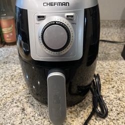 Chefman Air Fryer – Works Perfect – Clean – $25