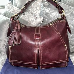 Dooney And Bourke Classic 16Lx11Hx4W Satchel Front Pocket Leather purse (OPEN TO TRADES)
