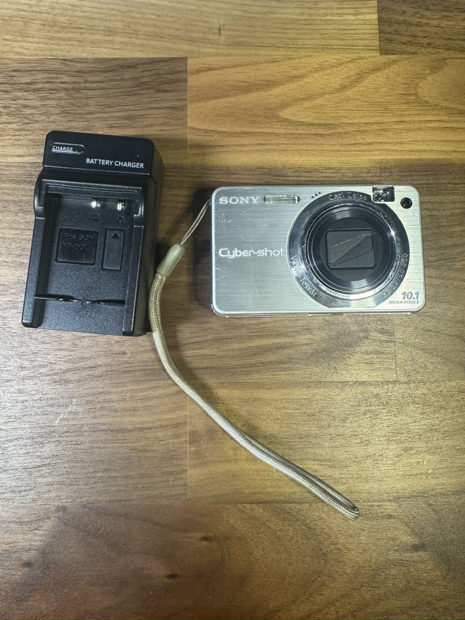 Sony CyberShot DSC-W170 10.1MP Digital Camera