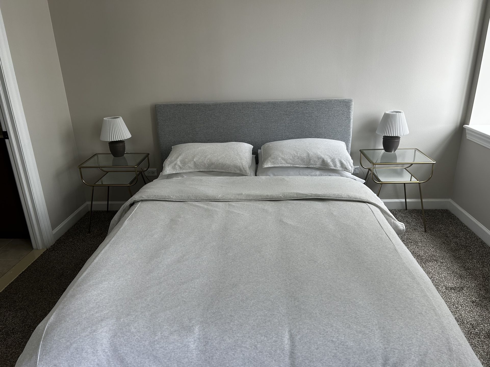 Queen Size Bed (mattress + frame)