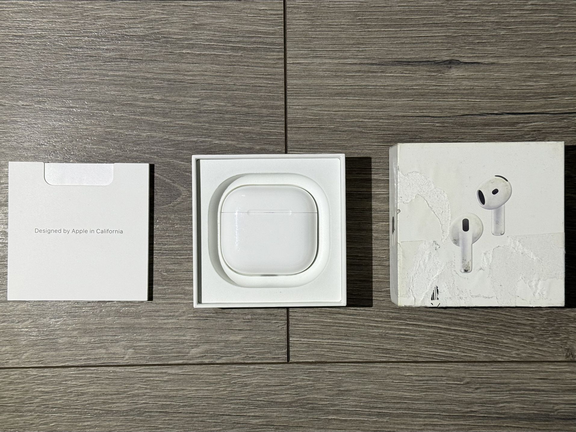 AirPods 4 with Active Noise Cancellation - OPEN BOX