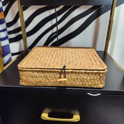 Woven Seagrass Lidded Storage Boxes (Lot of 6)
