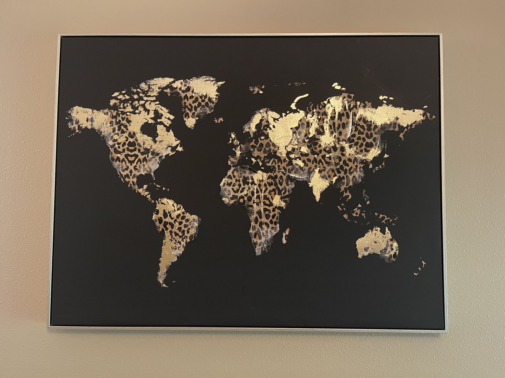 Wall art - Map of the world cheetah print black and gold