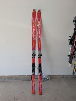 Dynastar Skiis 1.46 Meters Length