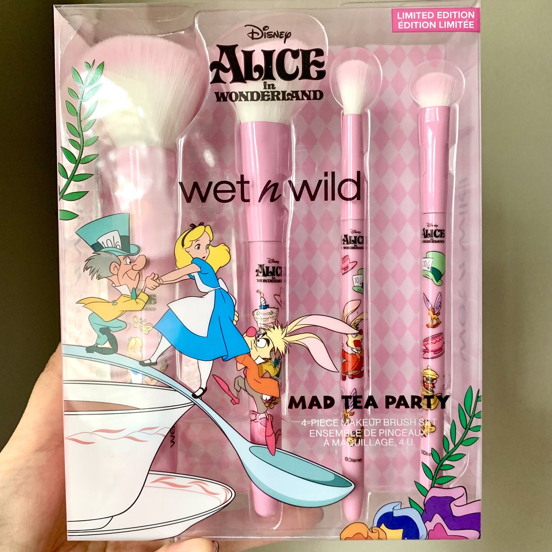 Wet N Wild Disney Alice In Wonderland Mad Tea Party 4-piece makeup Brush Set