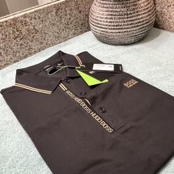 new hugo boss  y-shirt with tags 🏷️ authentic 