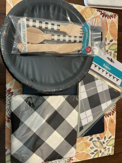 Black N White Picnic Accessory Party