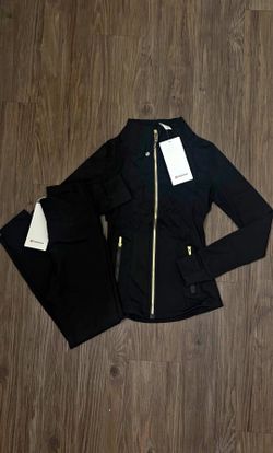 Black lululemon sets