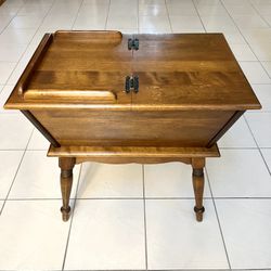 Vintage End Table Maple Wood Dough Box Solid Wood Table