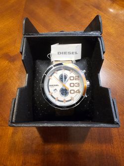 NEW MEN'S DIESEL WATCH