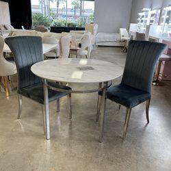 Dining Set Table & Chairs / Breakfast Table Set For Two