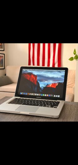 2011 Apple MacBook Pro 13.9" Intel Core i5 4gb Ram 250gb HD Working Great, High Sierra OS And Ms Office Icloud Unlocked , And Charger