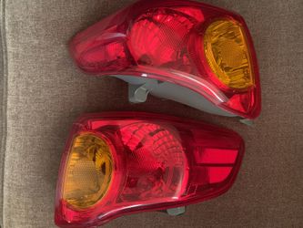 Corola 2010 light (L and R)