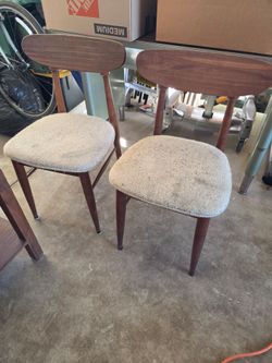 Mcm Chairs