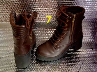 Botas