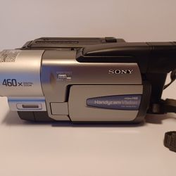 Sony Handycam CCD-TRV58 hi8 8mm Camcorder 
