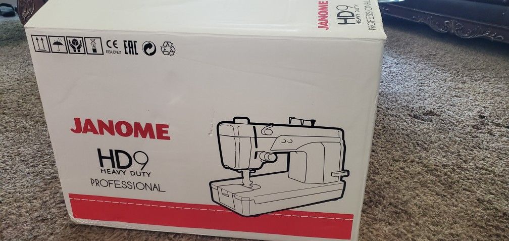 NEW JANOME HD9 PROFESSIONAL SEWING MACHINE