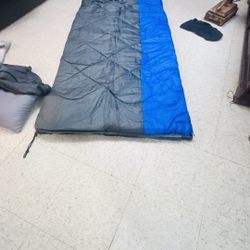 Brand New Sleeping Bag Great For Camping 