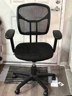 Desk/office Chair Quick Sale Next 48hr $10