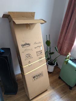 FREE - Cardboard box for shipping Bass guitar