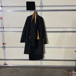Masters Cap And Gown With 2 Velvet Hoods (~5’6)