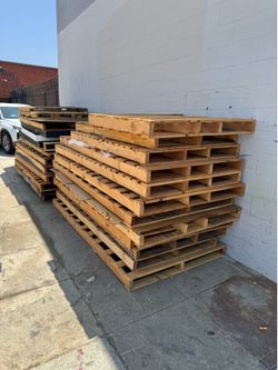 Free Wood Pallet