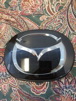 USED MAZDA CX-5 CX-8 CX-9 GENUINE FRONT UPPER GRILLE LOGO EMBLEM BADGE OEM JDM. Condition is Used. Has a small scratch