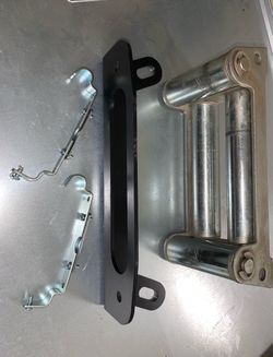 Winch rollers and fairlead