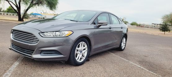 2014 ford fusion se