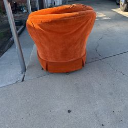 Free Chair