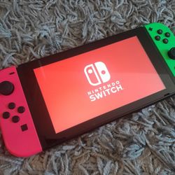 Nintendo Switch 