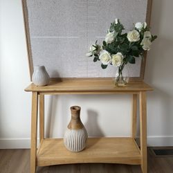Console Table / Entry Table