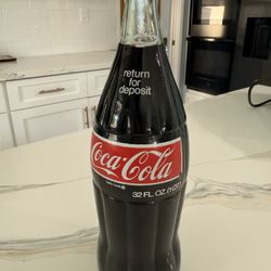 Rare Vintage Coca-Cola/Coke 32oz (1 qt) Glass Bottle w/Red Label 1970's Unopened .35cent price tag on cap.